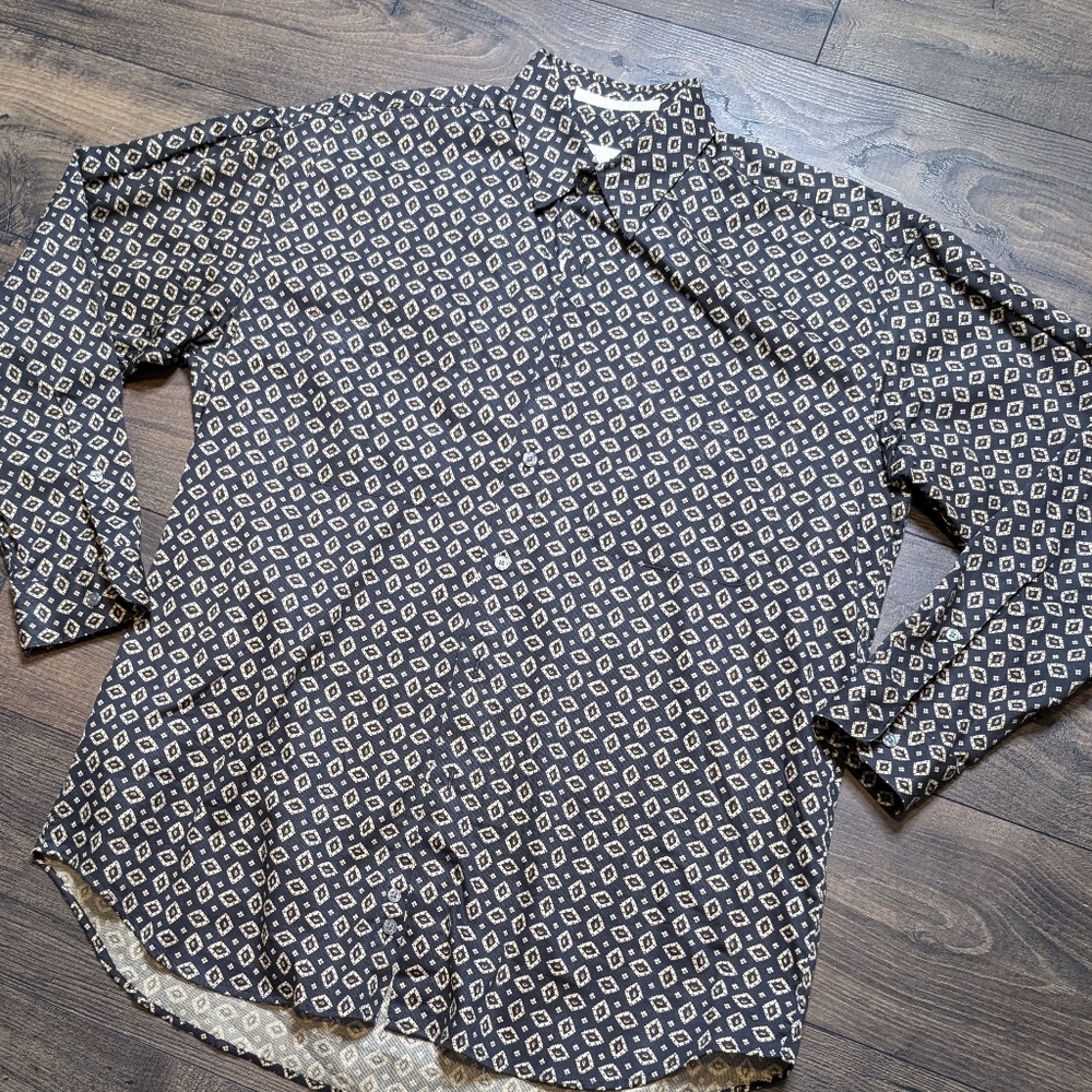 Perry Ellis 100% Cotton Button Up Top Long Sleeve Size‎ Medium